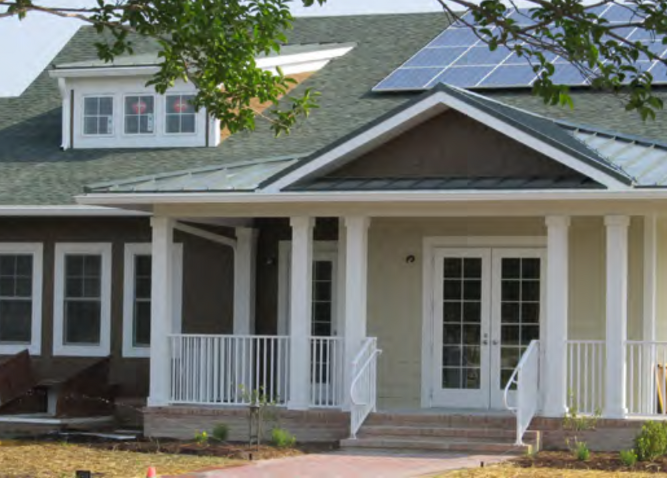 An exterior photo of the Delaware Tech Energy House