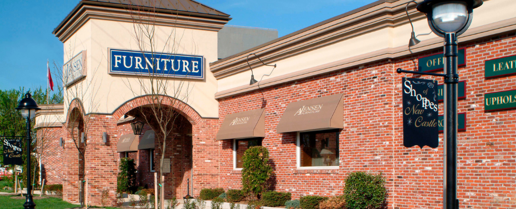 An exterior photo of The Shoppes of New Castle
